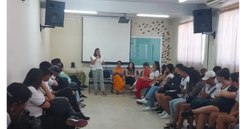 Presidente da OAB-Campos, Mariana Lontra Costa, participou da Roda de Conversa Mulheres que Inspiram