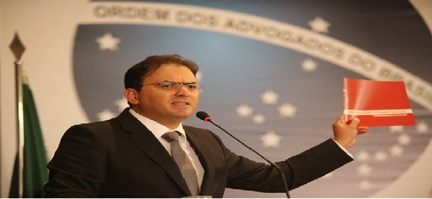 Marcus Vinicius conclama advocacia: ideologia da OAB é a Constituição