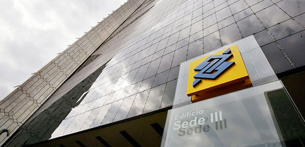 OAB-RJ pede indenização de R$ 500 mil do BB por problemas com depósitos