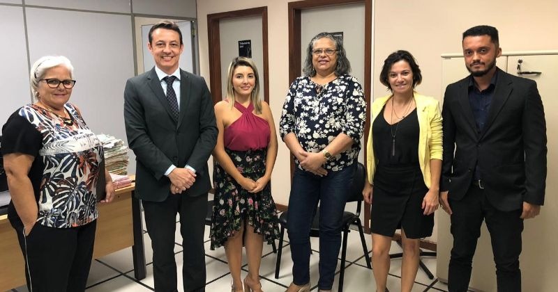 Reunião entre a 12ª Subseção da OAB e a juíza Dr.ª Priscila Macuco Ferreira