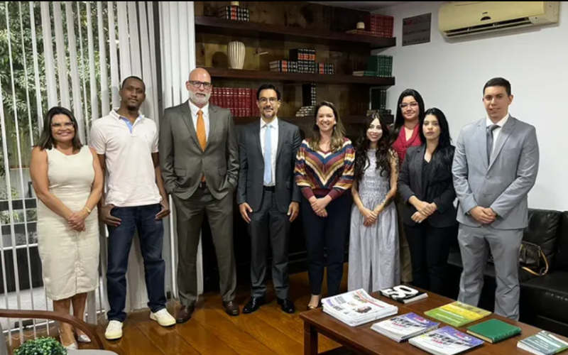 OAB Campos e Comissão de Direito Tributário alinham projetos para a advocacia local