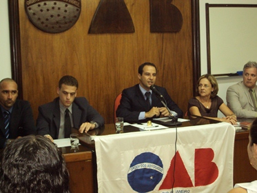 Quarta solenidade de entrega de carteiras e cartões aos novos advogados e estagiários