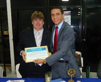 Rotary Club de Campos São Salvador presta homenagem ao Dia do Advogado