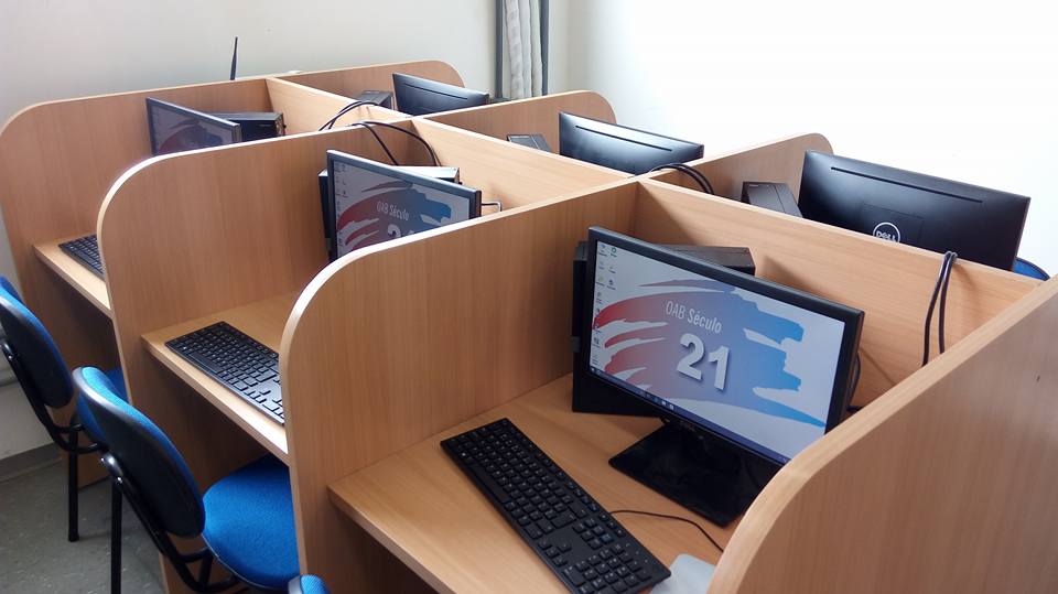 Nova sala da OAB na Vara do Trabalho. Agora com o dobro de computadores e todos novos!