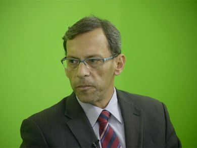Nobre é a favor do impeachment