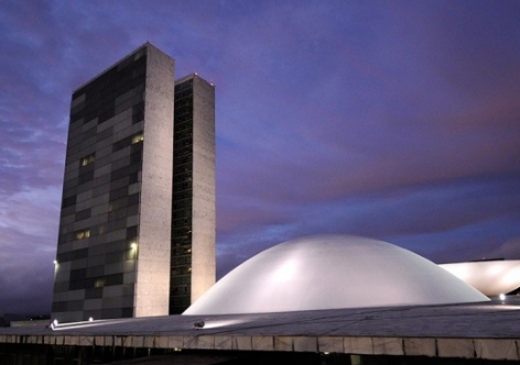 Projeto de lei que aumenta salário do Judiciário é aprovado no Senado