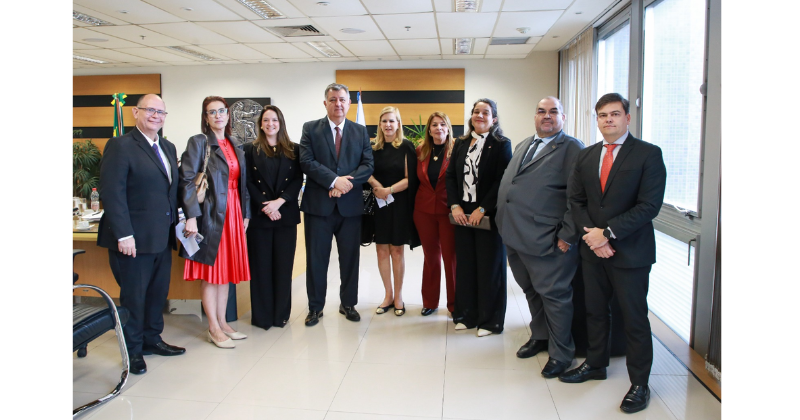 OABRJ e TJRJ em diálogo: Basilio lidera apresentação de demandas estruturais da Advocacia - OAB Campos presente!
