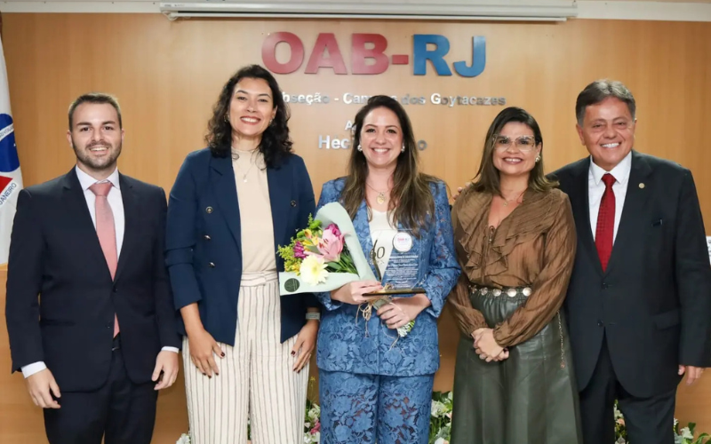 12ª Subseção da OAB/RJ homenageia ex-presidentes e celebra protagonismo feminino em noite histórica